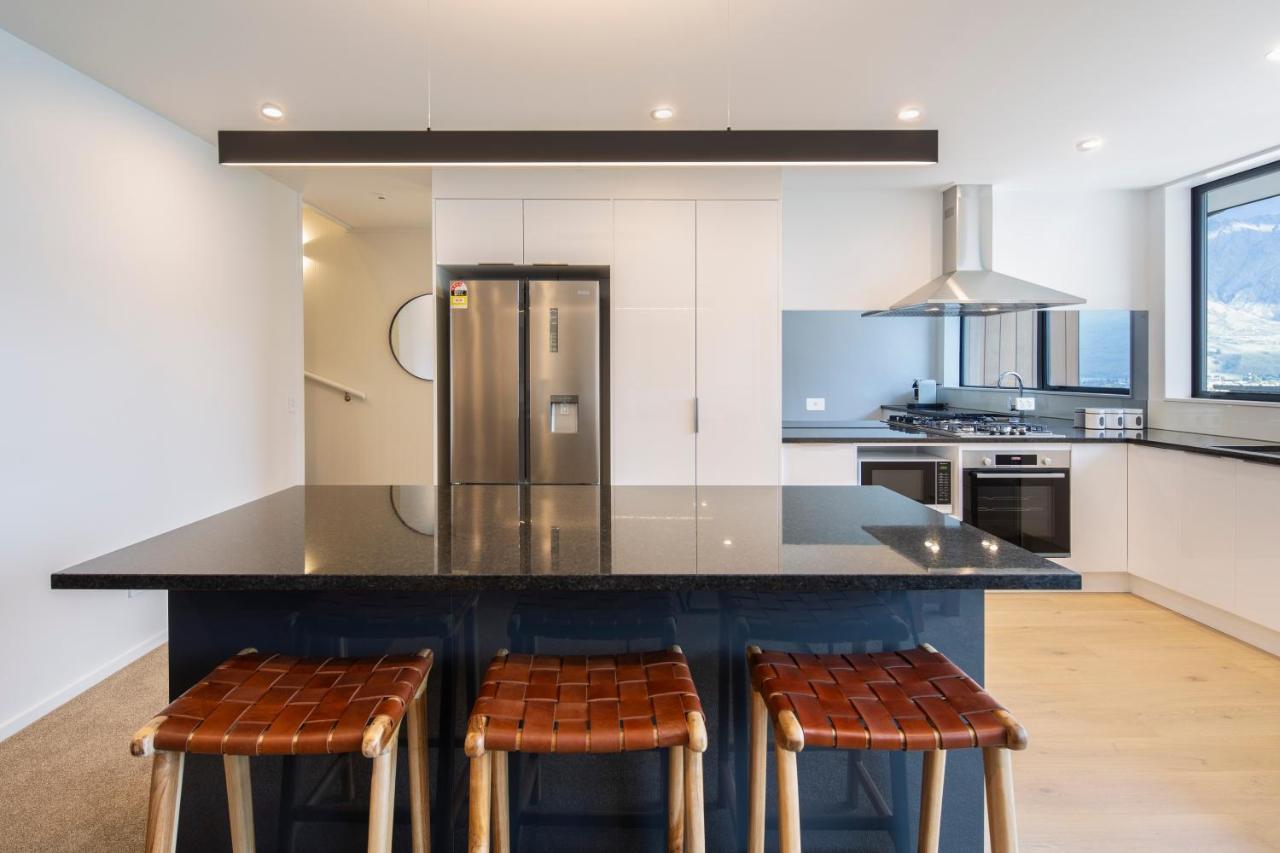 Ferienhaus 4 Bedroom With Elevated Views Of Wakatipu & The Remarkables Queenstown