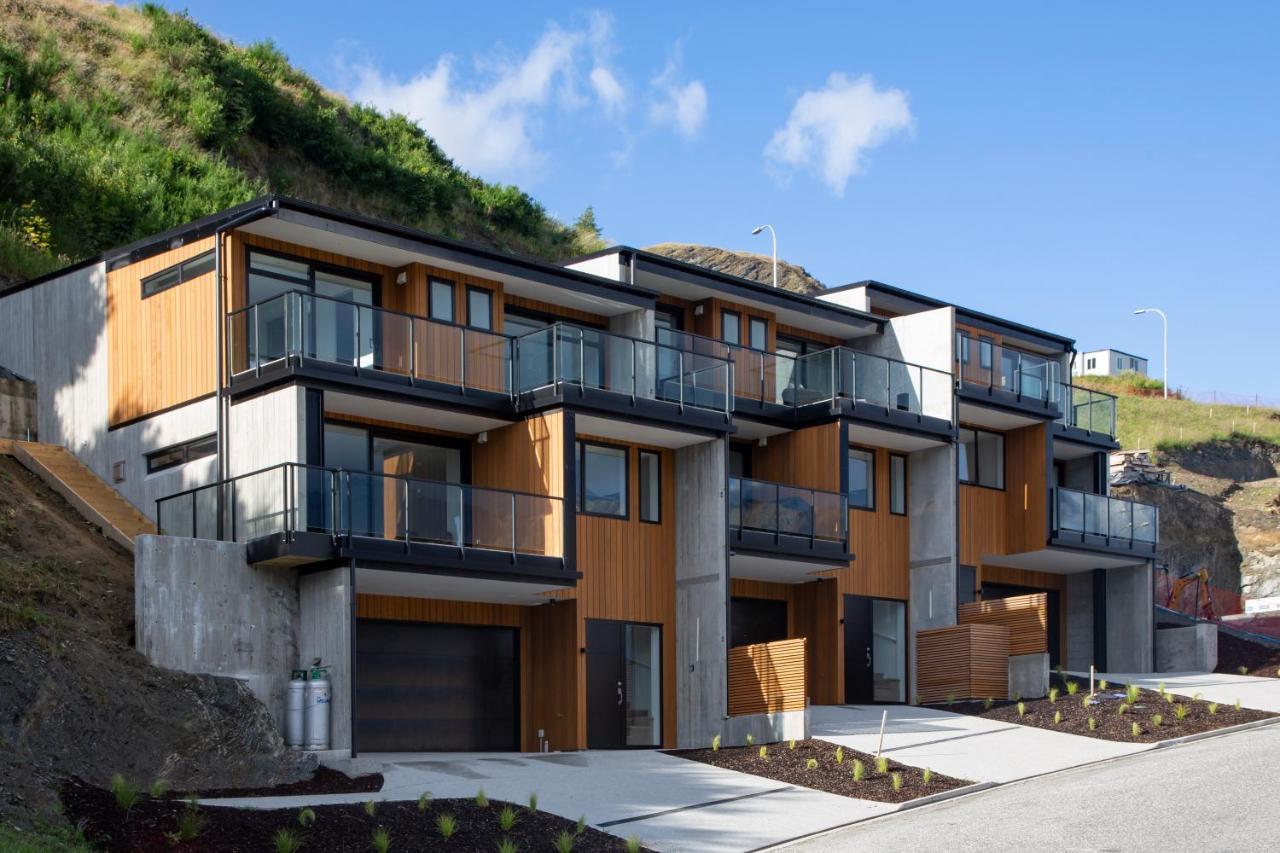 Ferienhaus 4 Bedroom With Elevated Views Of Wakatipu & The Remarkables