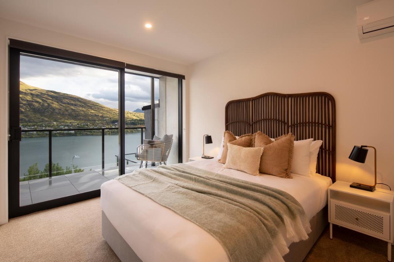 4 Bedroom With Elevated Views Of Wakatipu & The Remarkables Ferienhaus Queenstown
